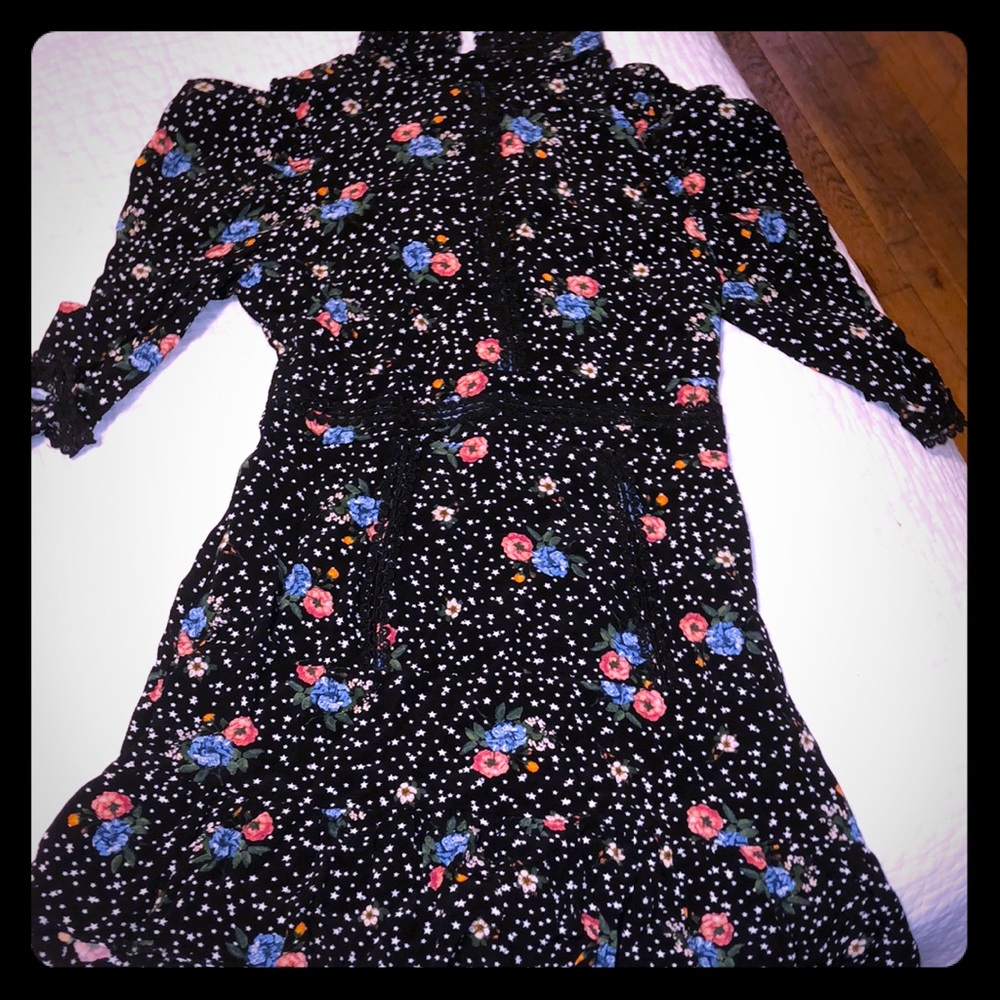 Top Shop Mini Dress w/Floral Print & Lace-Up Back